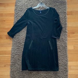 Super cute Gap dress with pockets